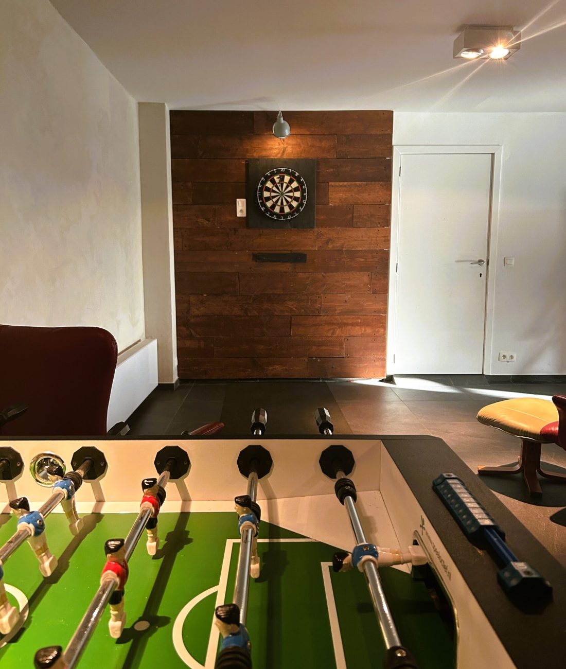darts